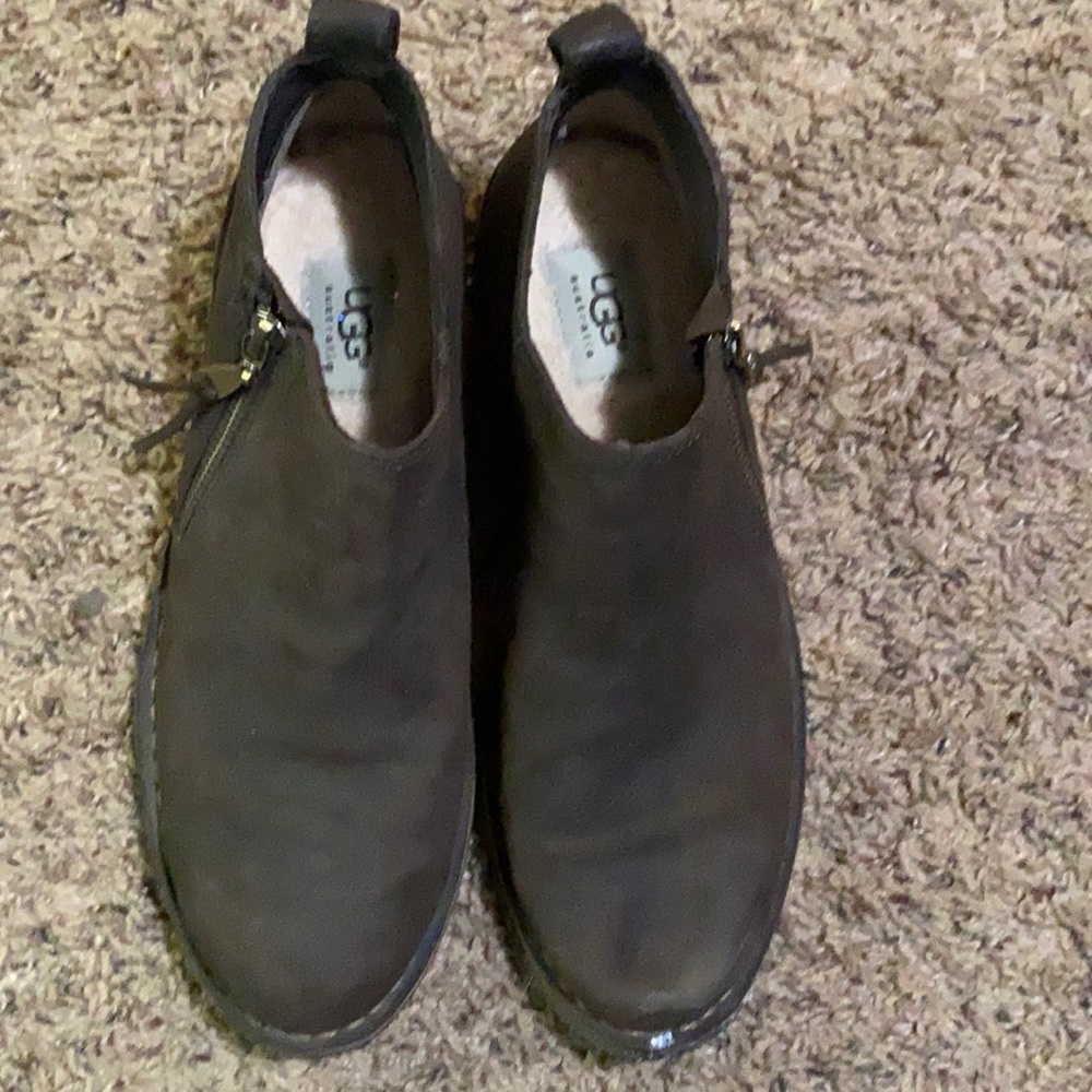 Ugg shoes